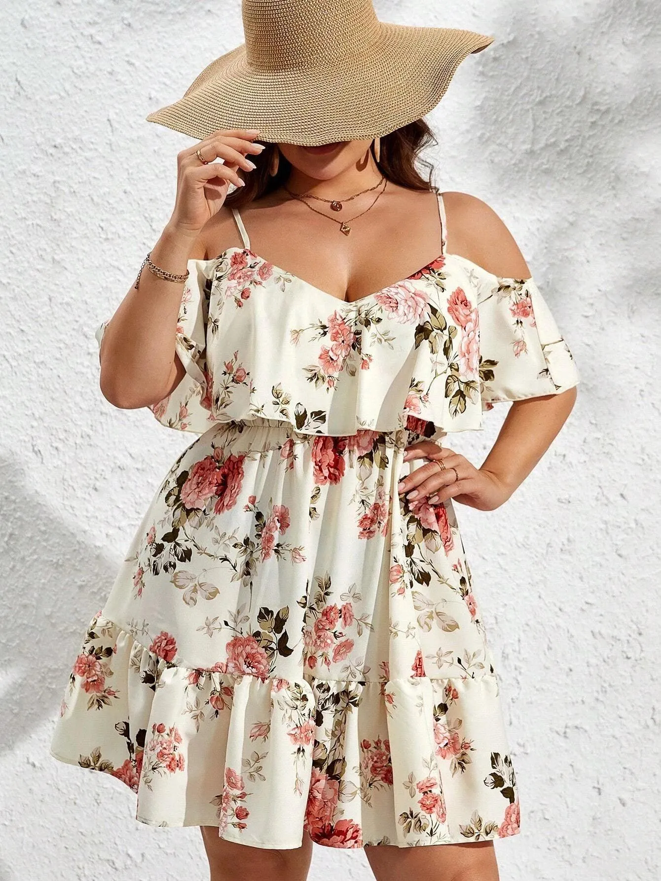 Vestido Floral Solto Plus Size - Maira